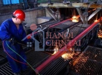 “Ngành thép bội thực và lạc hậu không phải vì điện giá rẻ”