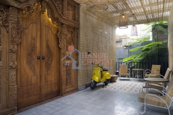 Ngôi nhà mộc đẹp mê hoặc nhờ nghệ thuật xếp gạch tuyệt tác