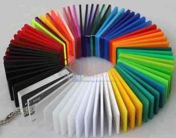 Tìm hiểu về tấm Mica trong trang trí ngoại thất xây dựng