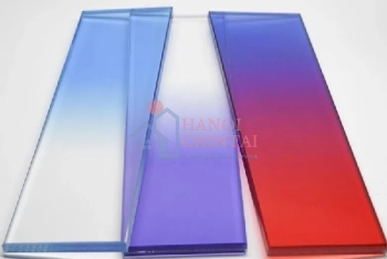 Kính siêu trắng phun sơn tô điểm cho không gian nội thất