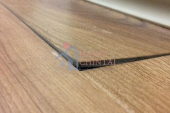 Lát sàn gỗ vào thời điểm nào trong năm là tốt nhất?