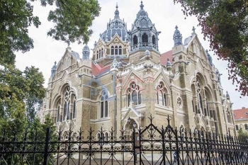 Những công trình kiến trúc tôn giáo nổi tiếng thế giới