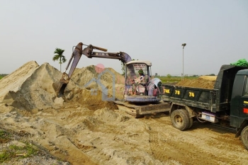 Thanh Hóa: Công trình bị đình trệ, doanh nghiệp gặp khó khăn vì giá cát leo thang
