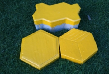 Phát triển loại gạch, ngói được làm từ rác thải nhựa và cát