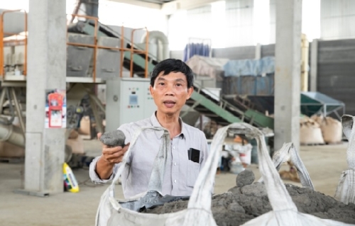 Tái chế chất thải công nghiệp thành phụ gia bê tông