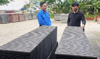 Biến phế phẩm thành sản phẩm gạch terrazzo hữu ích