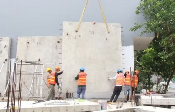 Ứng dụng công nghệ lắp ghép bằng cấu kiện bê-tông đúc sẵn: Rút ngắn thời gian, tiết kiệm chi phí